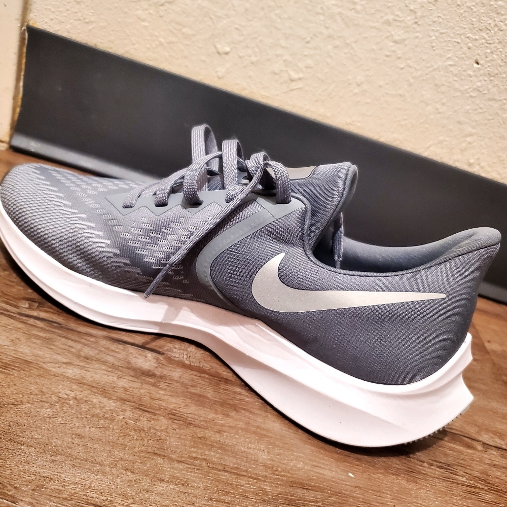 Nike Men's Zoom Winflo 6 Running Shoes AQ7497-002 Cool Grey Mtlc Platinum Sz 10